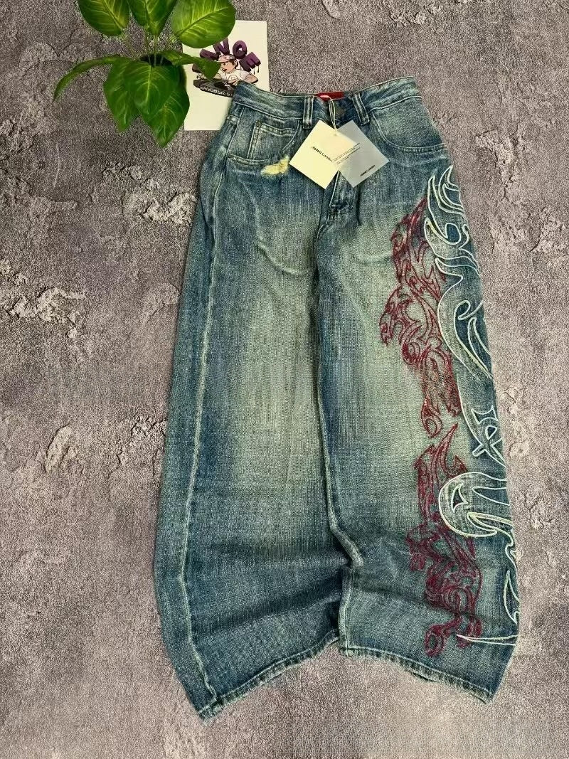 Loose-fitting stylish long pants and jeans