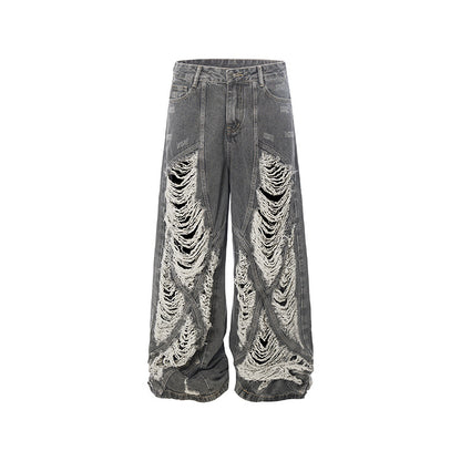 Hole-damaged jeans are loose.
