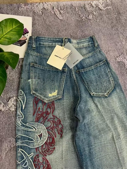 Loose-fitting stylish long pants and jeans